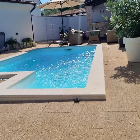 Natka 别墅 罗维尼村