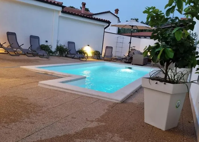 Natka Rovinjsko Selo